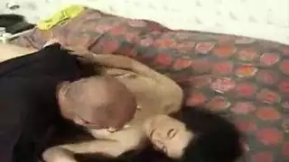 سكس اجنبي كامل مع ام صاحبه تحرش