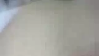 نادين الراسي ترضع اخاها 9شهور