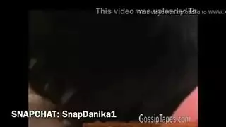 حبل عميق في مؤخرة نعناعية إباحي عنيف