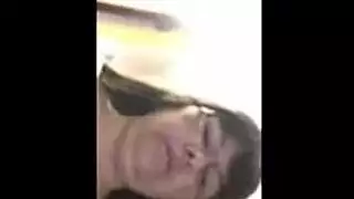 عاهرات مثلية: محادثة صريحة وعمل فموي عميق