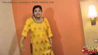 اكل الكس وصراخ بنت بسبب شهوة