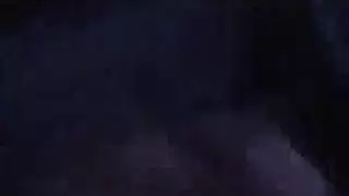 فرج كريمي مبلول يتعرض لشرج خشن