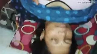 عنتيل بقضيب ضخم من القرية في مشهد إباحي صريح