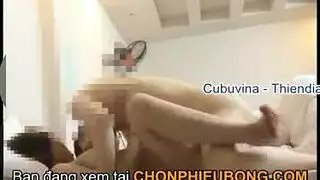 فتاة سودانية يتم تدمير مؤخرتها في فيلم إباحي