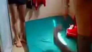 فيديوهات عنتيل الكلسون الأحمر الجماعية الجامحة