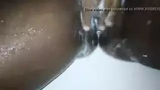 شعر كس كاساندرا الرطب أنه يجب أن يكون مبللاً ، لكن تم صنعه للتعامل مع ديك