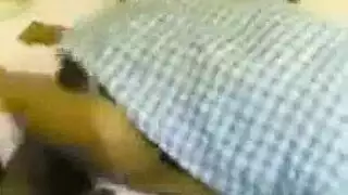 ثنائي مصري يتحول إلى علاقة جماعية جامحة