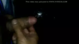 جلسة جنسية للحمار في حظيرة المزرعة