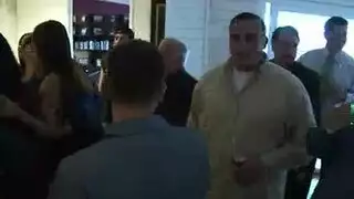 ناقص البريء أحمر الشفاه